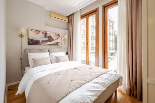 Raya Cihangir Suites