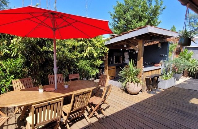 recent comfortable house on the Arcachon basin