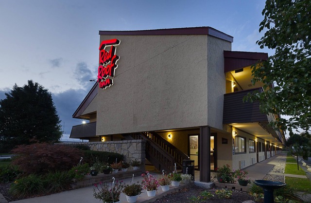 Red Roof Inn Lansing West - MSU