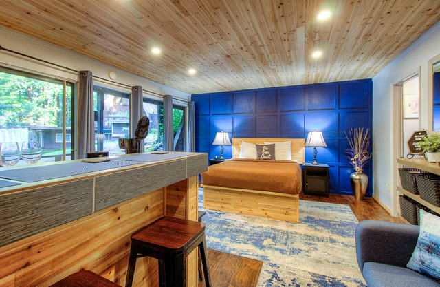 Redwoods River Resort