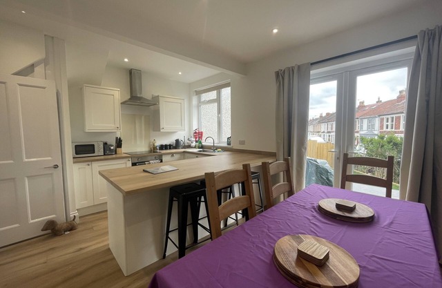 Refined Comfort in the Heart of Bedminster