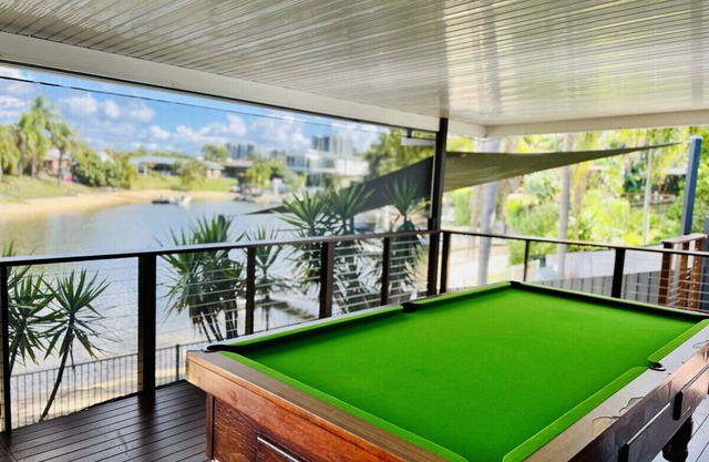 Reflections @ Broadbeach (Heated Pool) #NEW!