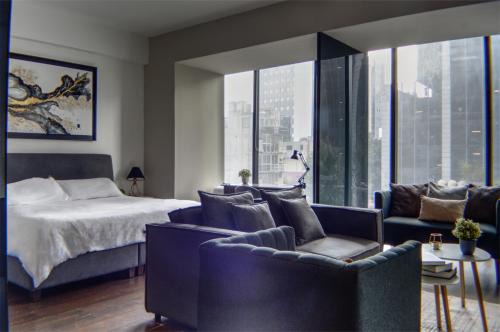 Reforma 284 King Size SUITE Swimming Pool, Parking & Kitchen