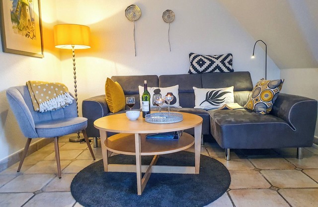 "Relax and enjoy: modern vacation apartment in Zingst on the Baltic Sea!"