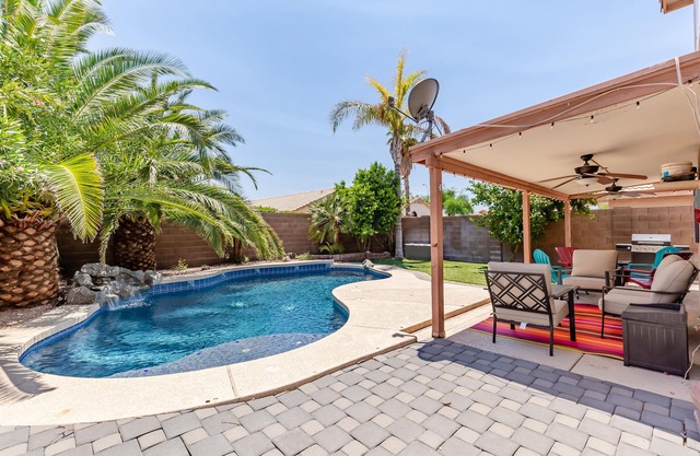 Relax in Style! Private Pool, Resort Backyard & 4BR Luxury Oasis in Chandler
