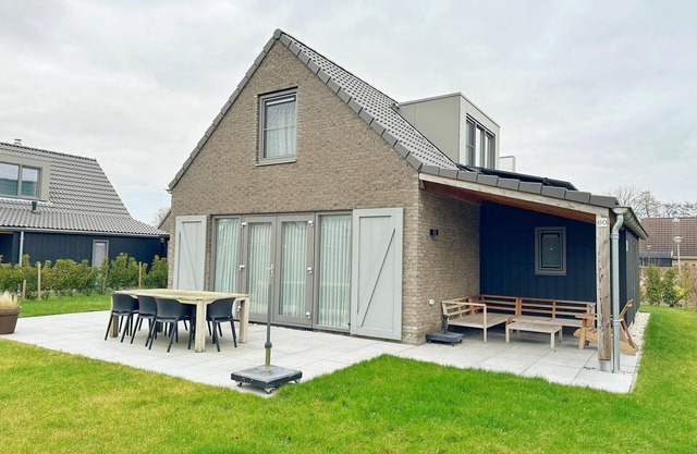 Relax in this new and comfortably furnished holiday home