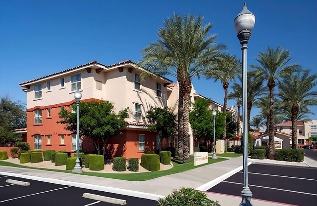 Relaxing Pet-Friendly Property in Scottsdale, With Kitchen and Pool!