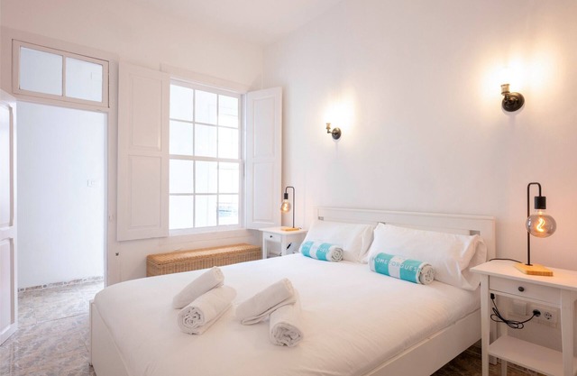 Renovated 20th century house in La Laguna