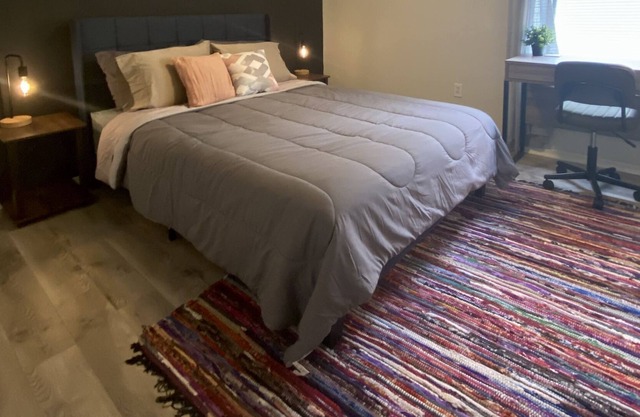 Renovated Home near I-10 & Beach, Family Friendly