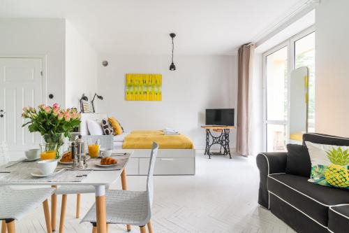 Rent like home - Wilcza 22A