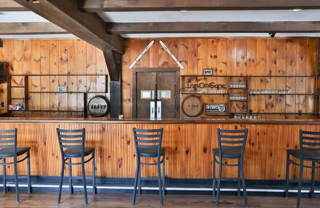 Rent your own private Resort! Walk to the slopes at Gore Mountain!