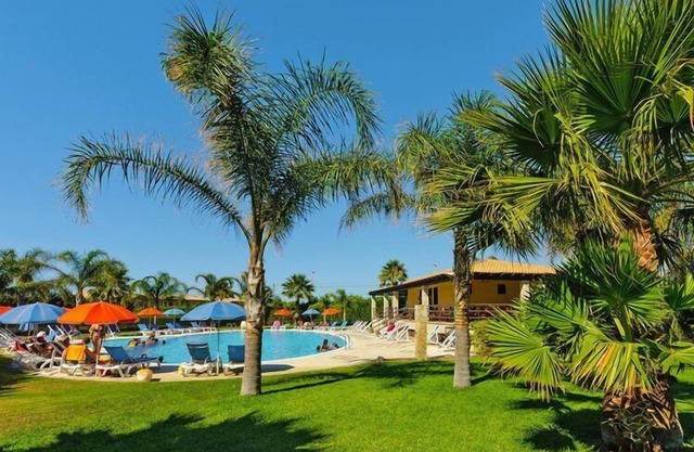 Residence Hydria, Campofelice di Rocella