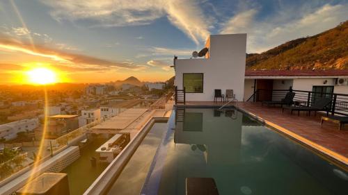 Residences by MP Cabo San Lucas