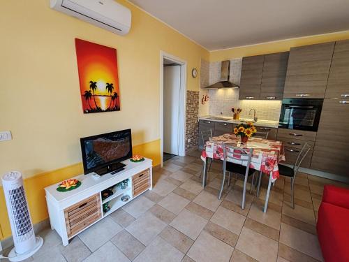 Residenza Silvana Apt B Giardino on the ground floor with parking