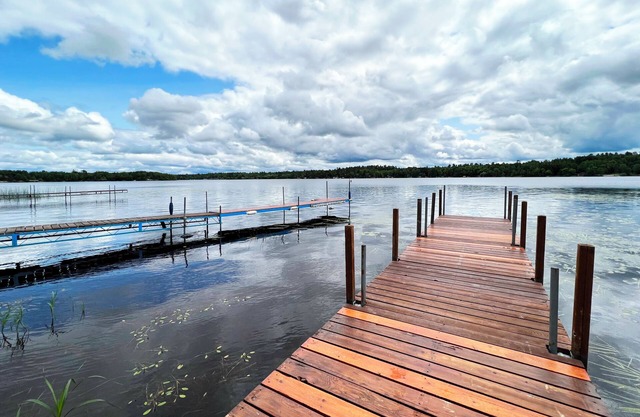 Resort Like Home set on 8 Acres. 3bed-2.5bath. Great Families or Large Groups