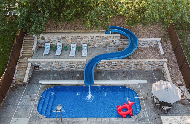 Resort Style Gem, Pool, Amazing Slide!