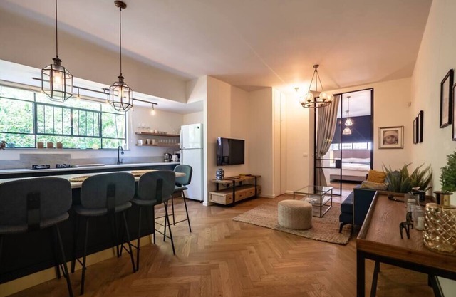 Retro Style Chic Apartment