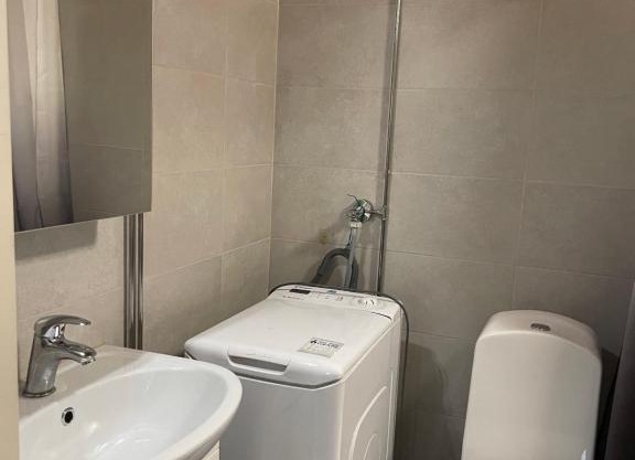 Rivari kaksio saunalla