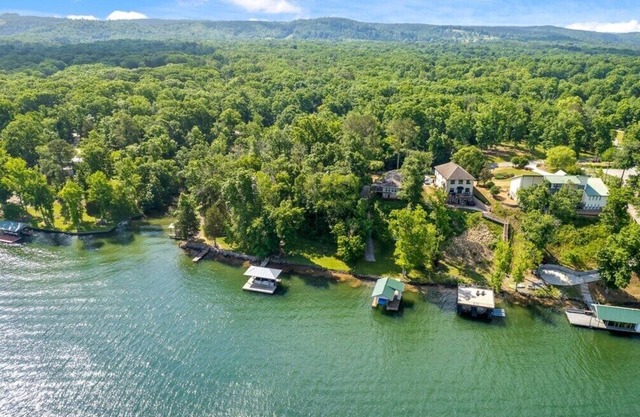 River Access and Dock - Chickamauga River Refuge