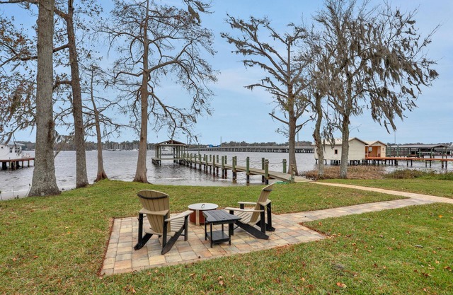 River House with Dock, Waterfront Stunner Sunrise to Sunset