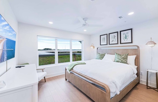 Riverfront @ Winyah Bay Club!