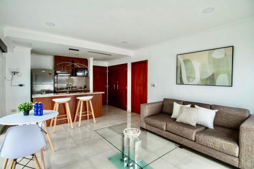 Riverside Bliss Suite- Puerto Santa Ana, GYE