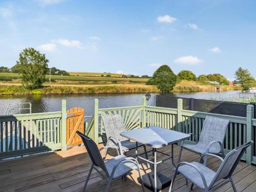 Riverview Cottage