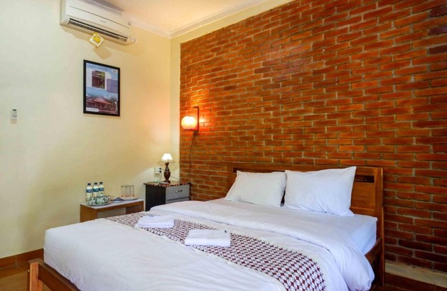 Roemah Beong Syariah at Desa Wisata Kembanglimus Mitra RedDoorz