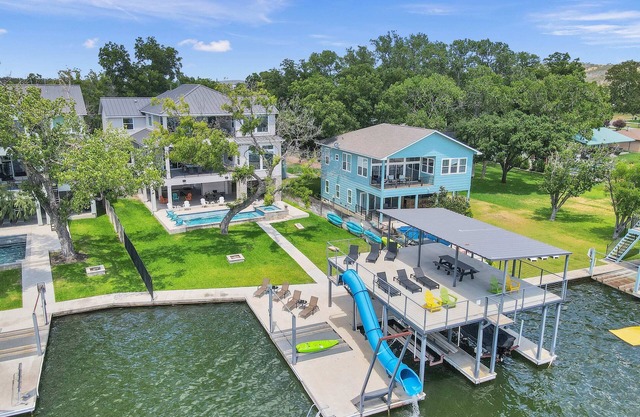 Rolling Waves Haven | Concierge Services Available