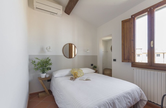 Romantic apartment in Oltrarno