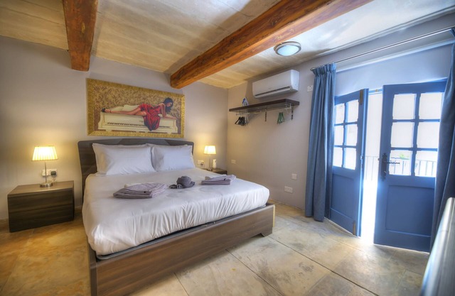 Romantic maisonette in the heart of Valletta MBAL1