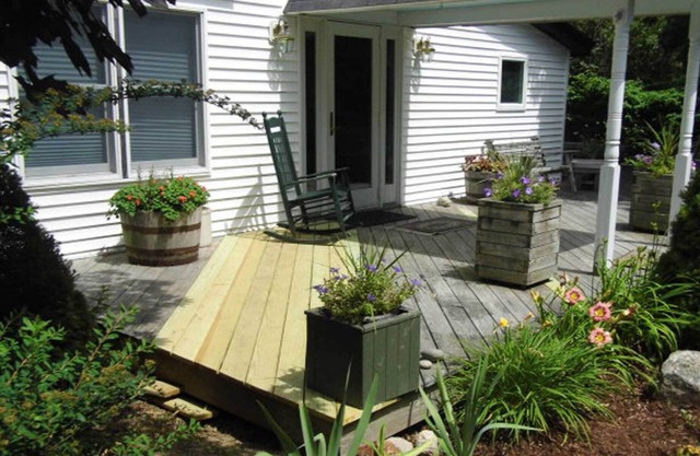 Room 6 at the Otter Creek Inn