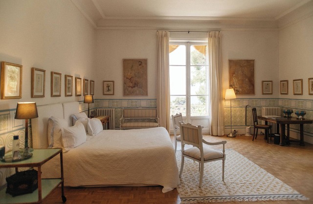 Room d'hôte in an exceptional villa