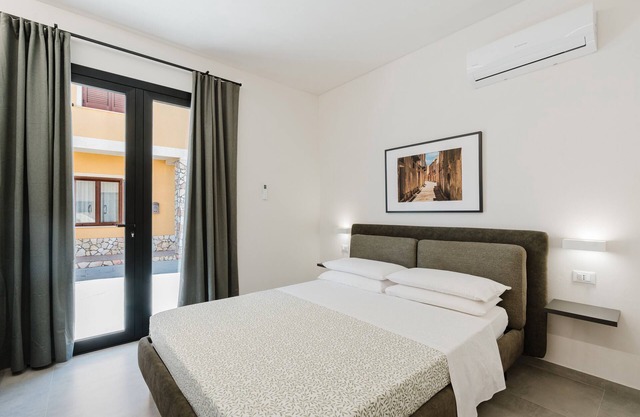 Room 'Libeccio' with Shared Garden, Wi-Fi and Air Conditioning