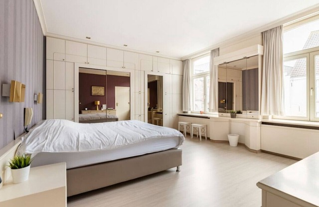 ROOM N°2 - Suite Stays Bruges