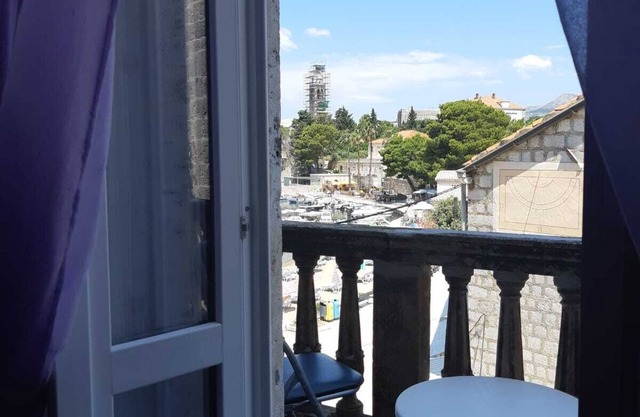 Rooms Milena - Triple Room with External Private Bathroom