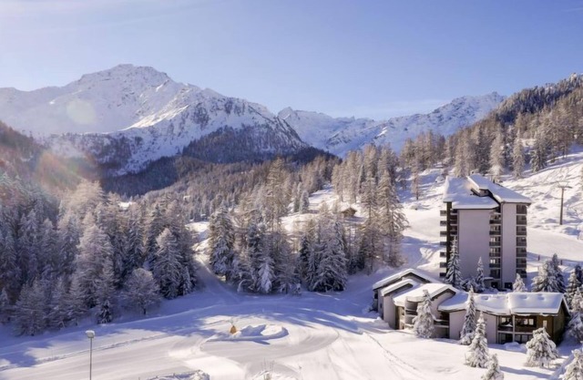 Rosablanche B76 by Interhome