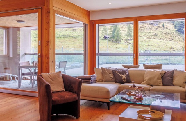 Rosablanche E 108 by Interhome