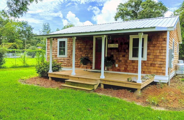 Rose Cottage Boasting of Charm, Charm and more Charm