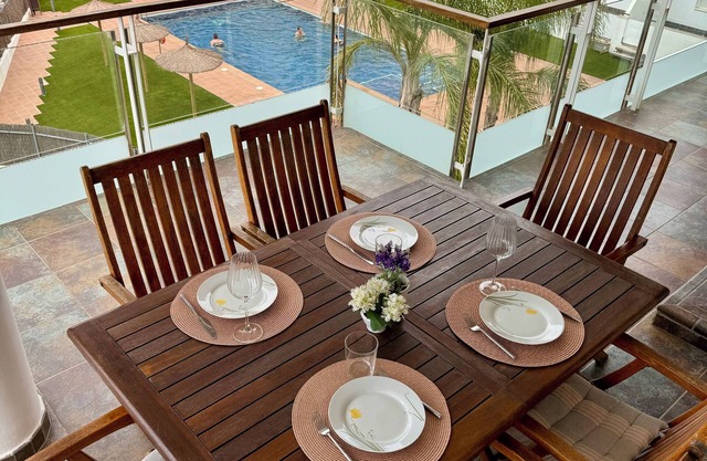 Roses: Santa Margarida Beach Apartment - FREE WIFI