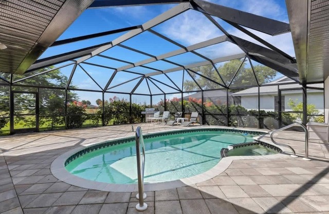 Rotonda 4BR/2BA Golf Course Home w/Pool