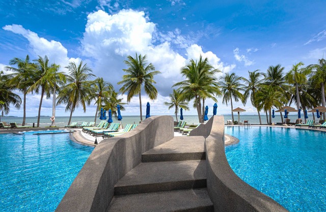 Royal Wing Suites & Spa Pattaya