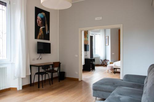 RRRapido Holy Suites and Rooms - Via Sardegna