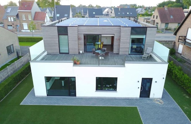 Ruim en zonnig appartement met groot terras