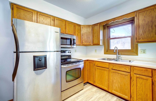 Rural Readstown House w/ Deck + Grill