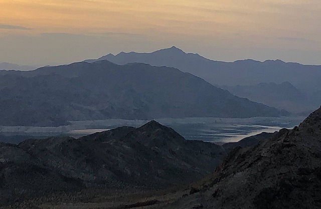 Rustic Gypsy Glamping- SkyWalk, Lake Mead, Site Seeing, Hiking, Fishing