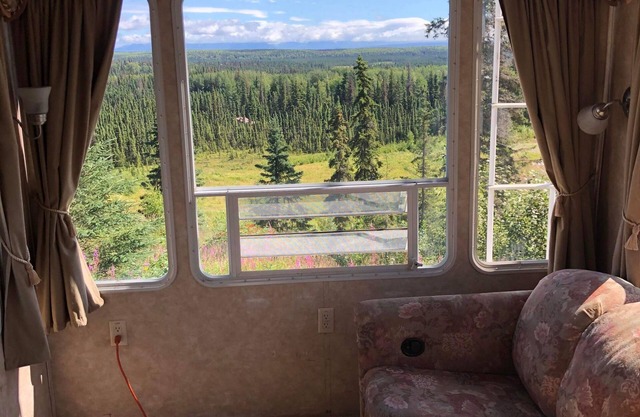 RV Rental #2 with mountain view perfect for couple