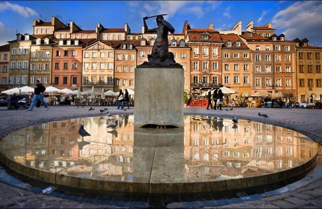 Rynek Starego Miasta 19