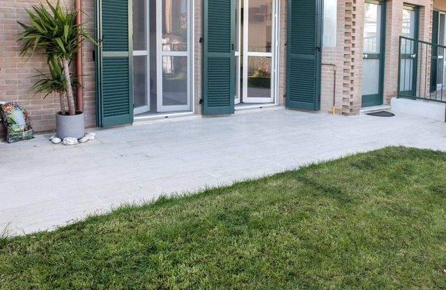 Numana Nuovo Bilocale Giardino 