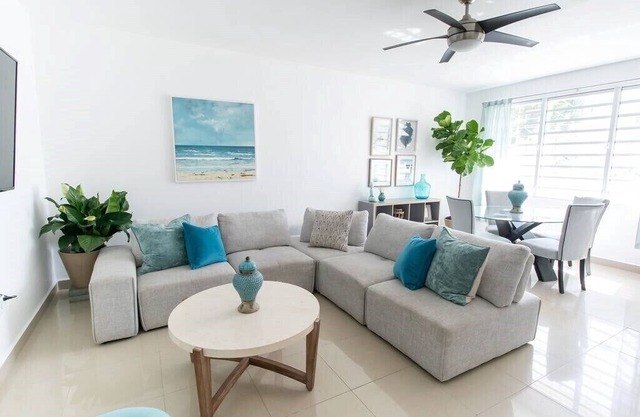 S3 @ HighSoClub [with Pool & Private Shuttle]